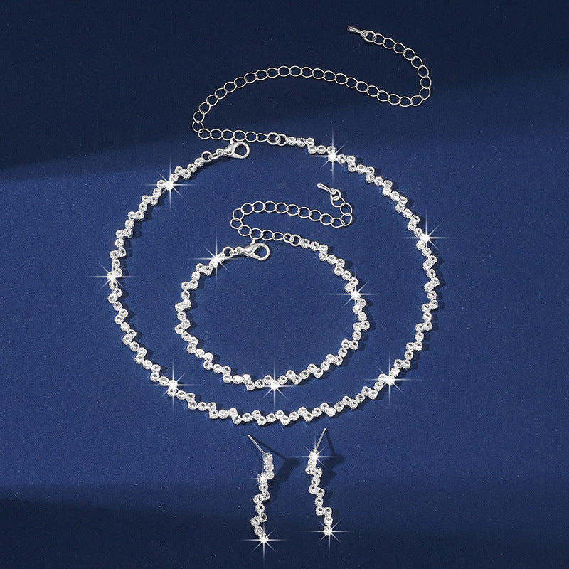 Shiny Silver Earring, Bracelet and Necklace Set
