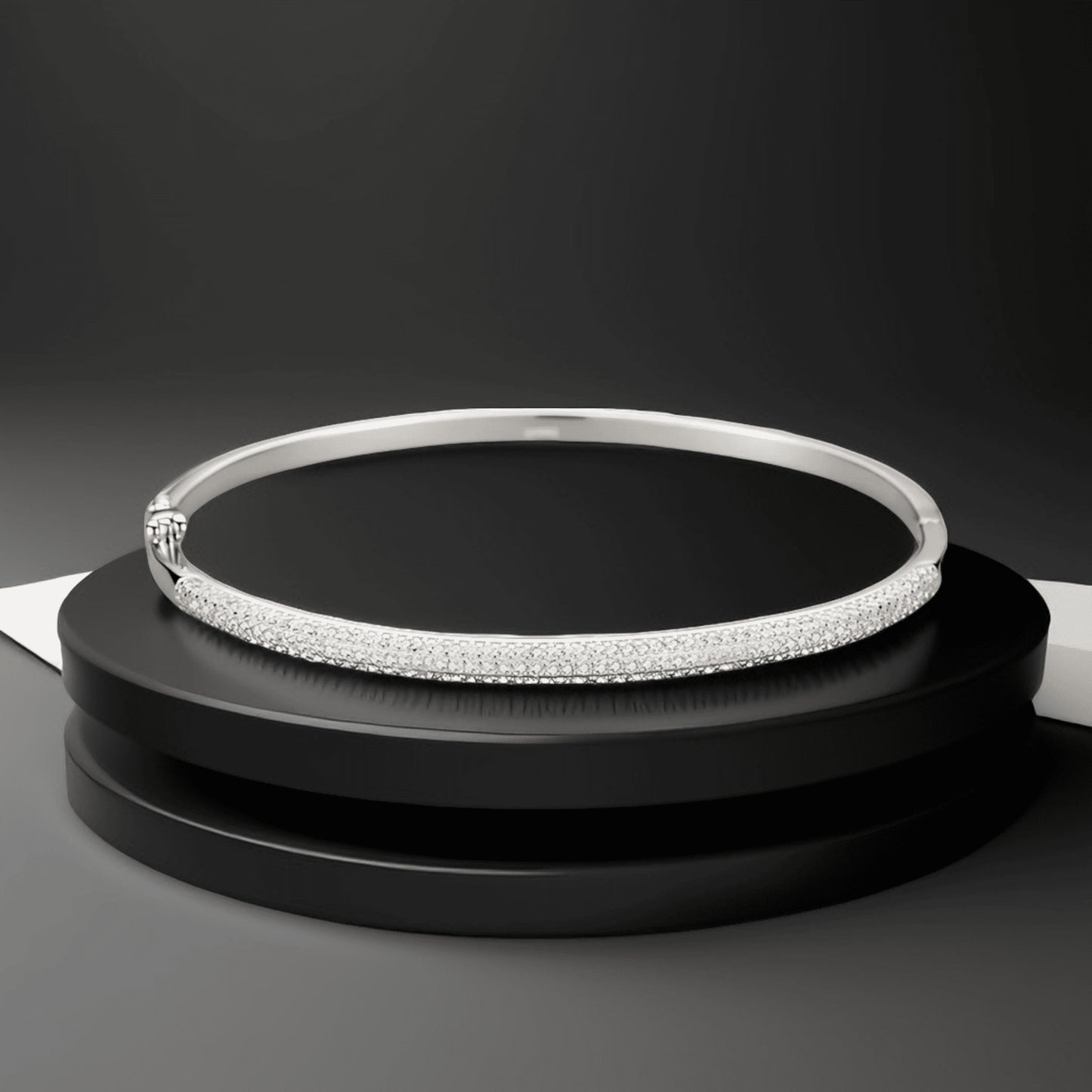 Valley Glow Silver Bracelet
