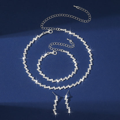 Shiny Silver Earring, Bracelet and Necklace Set
